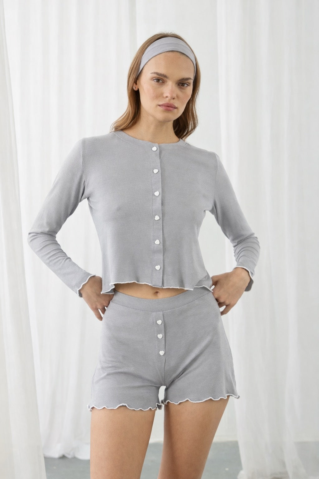 AMOUR HEART SHORTS SET SILVER