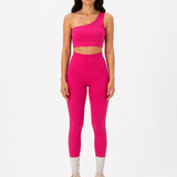 STRIA TAYT PEMBE